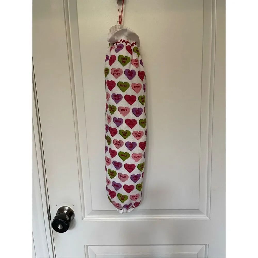 Handmade Plastic Bag Holder- Candy Hearts